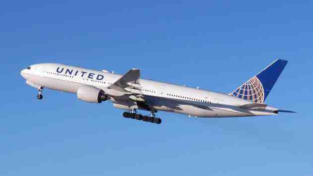 United Allows Basic Economy Customers to Make Free Changes