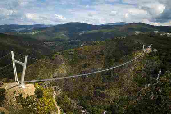 Portugal opens the world's longest suspension bridge