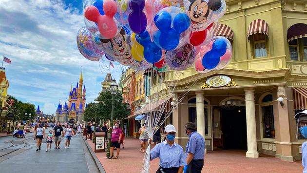 Disney World Parks Increase Capacity to 35 Percent