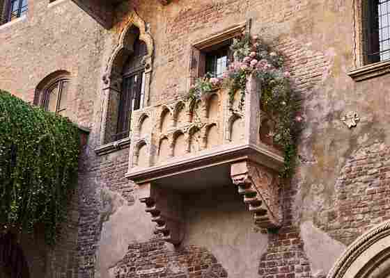 One aspiring Romeo will win a sleepover at Juliet's historic home this Valentine's Day